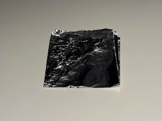 アルミホイルの画像（撮影：grape編集部）