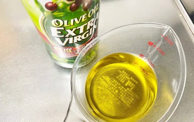 『きのこのオイル漬け』を作る写真