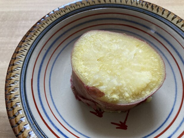 「レンジから火が出た…！」　意外な原因に「ゾッとした」「やってた」【電子レンジの使い方4選】