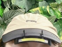 これ330円！？　 両手フリーを実現する“帽子用ライト”が凄すぎる