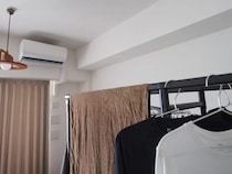 部屋干しの嫌な臭いを防ぐには？　答えに「知らなかった」「早速試す」