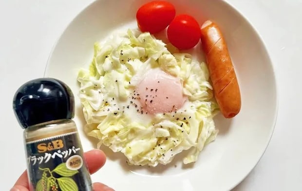 『キャベツの目玉焼き』の完成写真（撮影：エニママ）