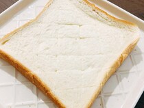 食パンに「切り込み」を入れたら大成功！　カリッとジュワッの奇跡食感に激変