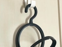 100均の『帽子ハンガー』　帽子以外もかけられて…意外な使い方を試してみた！