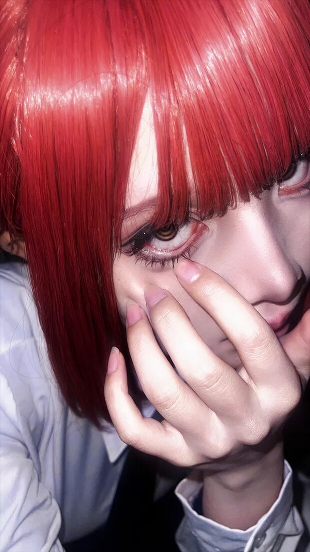 マキマに扮する女性の写真