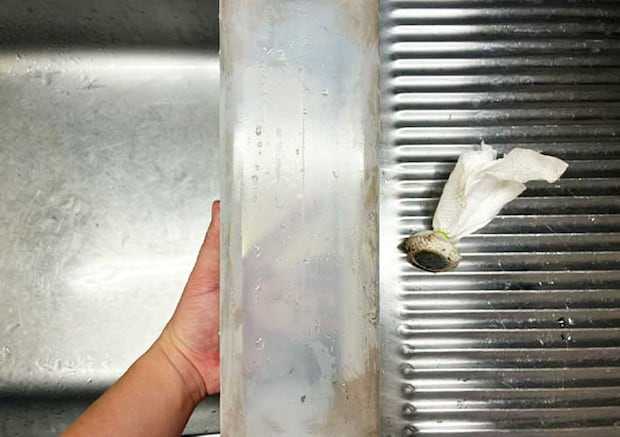 マグネットを使った掃除術（撮影:grape編集部）