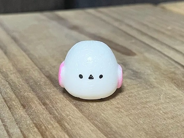 『ぷにっと！シマエナガ バスボール』の写真（撮影：grape編集部）