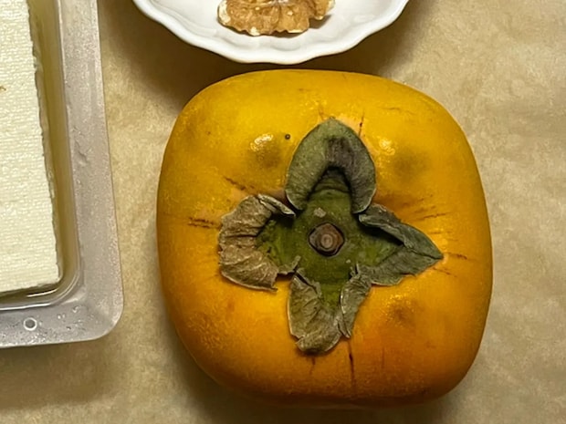 柿を使ったヘルシーな『おかず』　混ぜるだけ簡単レシピに「これはハマる」