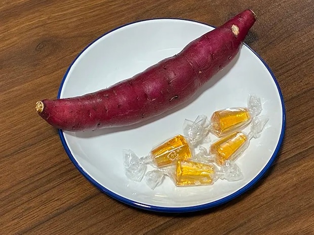 黄金糖とサツマイモの写真（撮影：grape編集部）