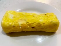 「なに入れたの？」と家族がざわつく玉子焼き　プチプチ食感の正体は…【卵レシピ】