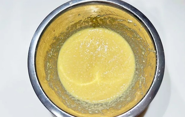 『茶碗蒸し風玉子豆腐』を作る写真（撮影：エニママ）