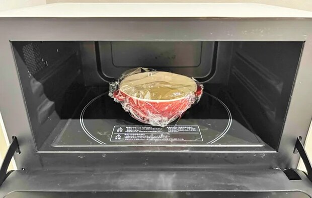 『茶碗蒸し風玉子豆腐』を作る写真（撮影：エニママ）