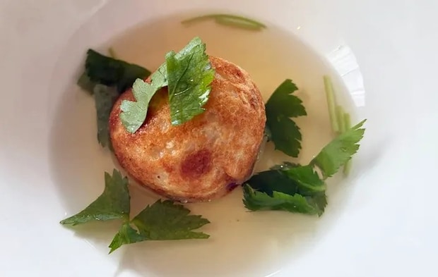 『冷凍たこ焼きの明石焼き風』の完成写真（撮影：エニママ）