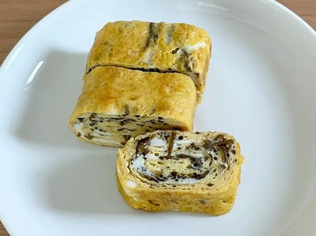 もずく入り玉子焼きの作り方（撮影：grape編集部）