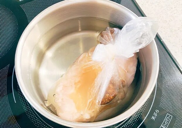 鶏むね肉（撮影：grape編集部）