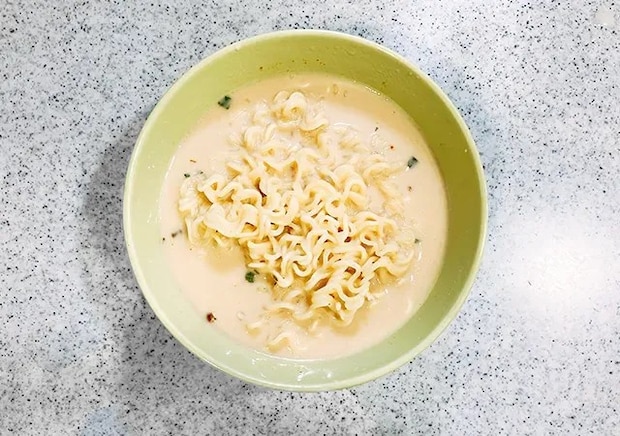 『サッポロ一番 味噌らーめん』（撮影：grape編集部）