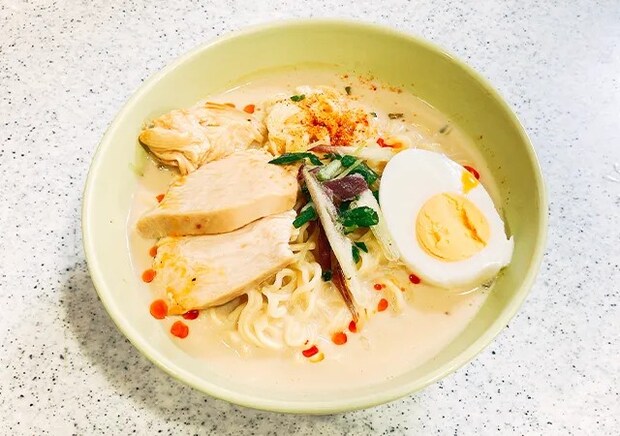 『サッポロ一番 味噌らーめん』（撮影：grape編集部）