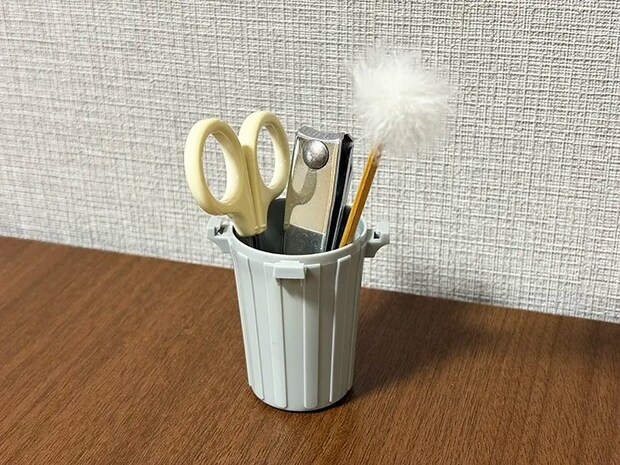 『ミニチュアポリゴミ箱』の画像（撮影：grape編集部）