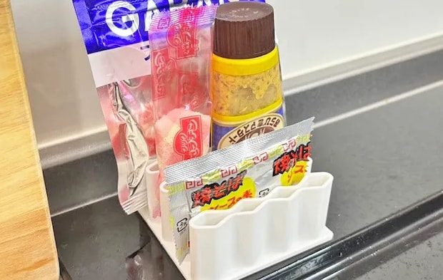 セリア『ステーショナリースタンド』の使用写真（撮影：キジカク）