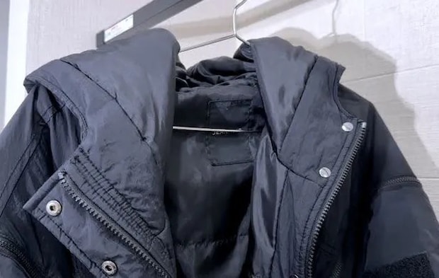 黒い上着の写真（撮影：Heulie）