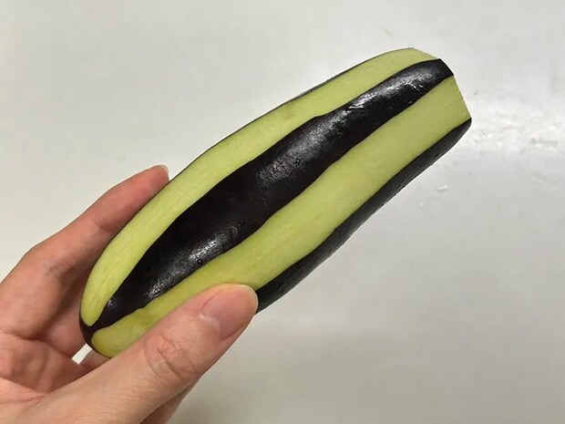 ナスの写真（撮影：grape編集部）