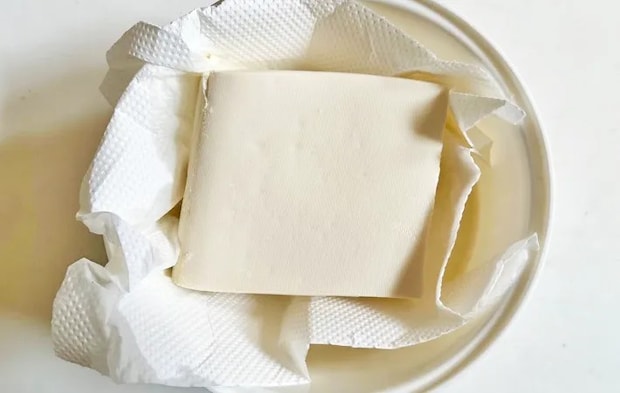 『豆腐ステーキ』を作る写真（撮影：エニママ）