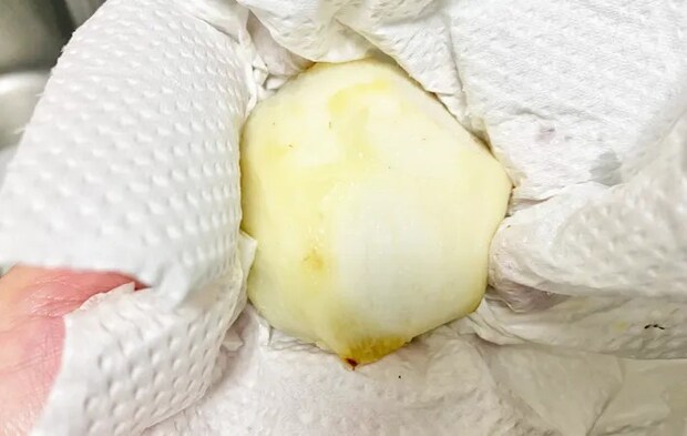 『フライド里芋』を作る写真（撮影：エニママ）