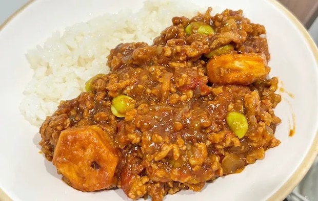 『パイの実キーマカレー』の完成写真（撮影：キジカク）