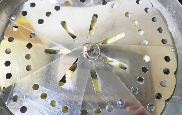 『りんご酢アップルパイ』を作る写真（撮影：エニママ）