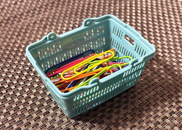 『ミニチュア買い物かご』の画像（撮影：grape編集部）