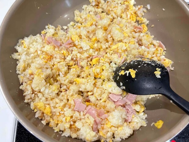 ご飯の『かさ増し』に使ったのは…？　節約チャーハンに夫も子供も大満足【節約レシピ】