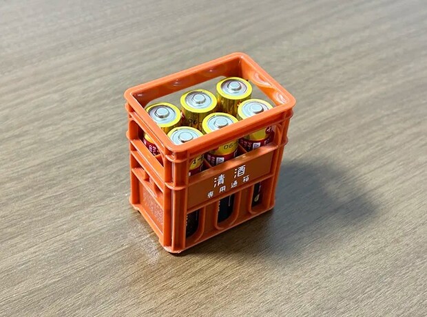 『ミニチュア　一升瓶ケース』の画像