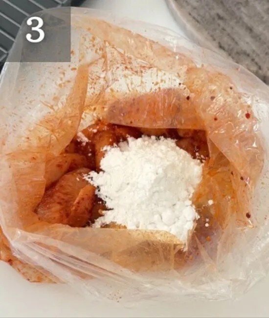 片栗粉をまぶす