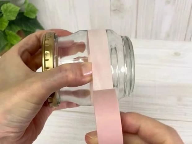 マスキングテープがシュシュに！？　仕上がりに「おしゃれすぎ」「飾りたい」