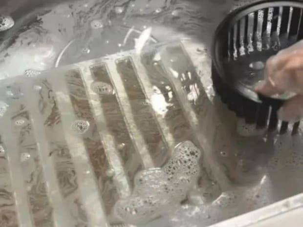 ズボラさんにおすすめ『換気扇』掃除テク　1時間後には…「ピカピカ」「簡単すぎ」