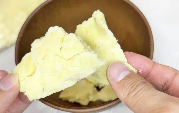 『冷凍焼き芋アイス』の完成写真（撮影：キジカク）