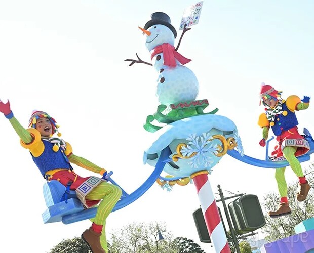 『トイズ・ワンダラス・クリスマス！』のダンサー（撮影：grape編集部）