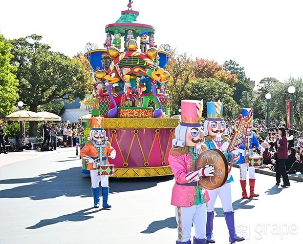 『トイズ・ワンダラス・クリスマス！』のダンサー（撮影：grape編集部）