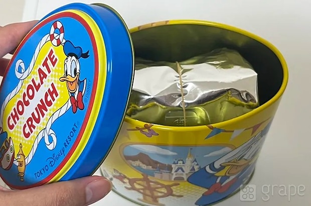 コーヒー豆を収納しているクランチ缶の写真（撮影：grape編集部）