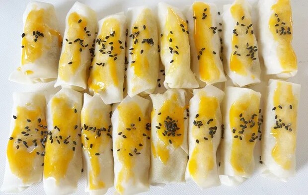 『春巻きスイートポテト』を作る写真（撮影：エニママ）