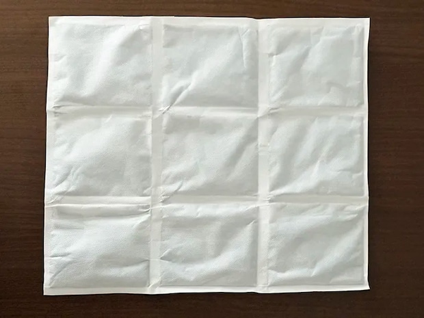 ダイソーの『お尻あったかカイロ』の画像（撮影：grape編集部）