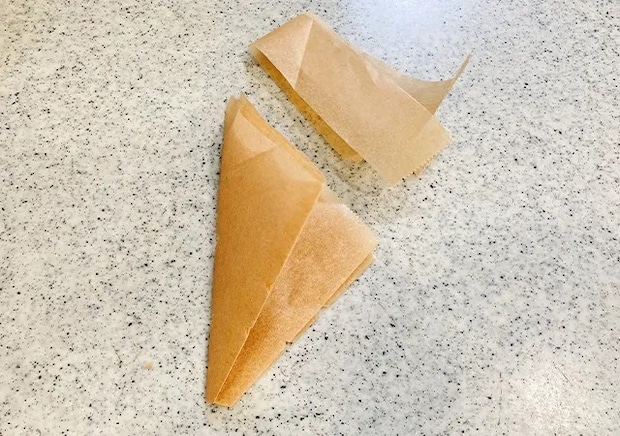 クッキングシート（撮影：grape編集部）