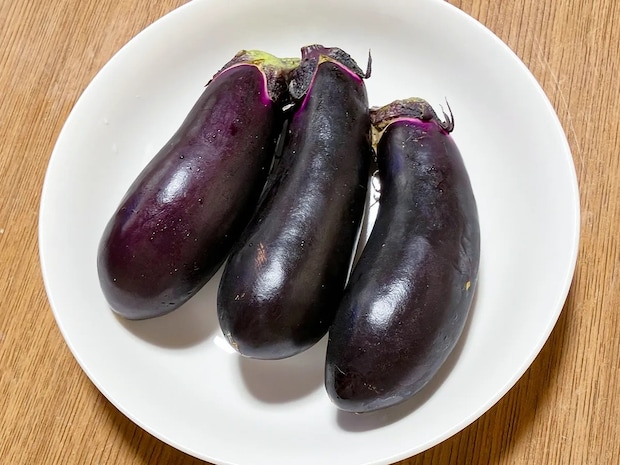 「ナスの味噌汁を作る時は…」　食品メーカーが教える『汁が黒っぽくなるのを防ぐコツ』