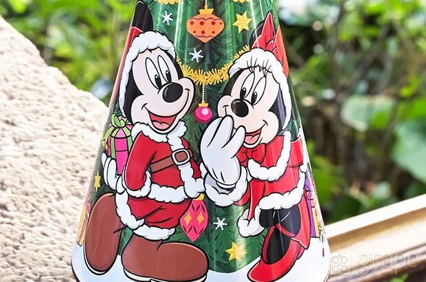 『クリスマスツリー缶』チョコの写真（撮影：grape編集部）