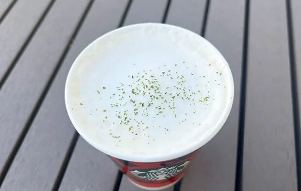 『トリュフ スープチーノ』の写真（撮影：grape編集部）