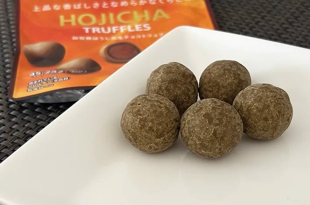 『加賀棒ほうじ茶生チョコトリュフ』の画像（撮影：grape編集部）