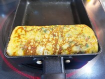 「これはハマる味」「いつもよりおいしい！」　玉子焼きに使った意外な調味料とは？