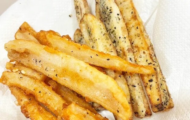 『フライドレンコン』の完成写真（撮影：キジカク）