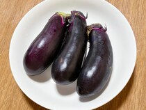 「ナスの味噌汁を作る時は…」　食品メーカーが教える『汁が黒っぽくなるのを防ぐコツ』