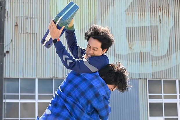 『ちょっとだけエスパー』に出演する大泉洋さんが写る場面写真